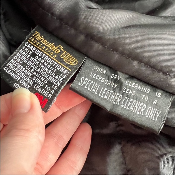 Wilson Classic Black Leather Coat - Picture 8 of 8